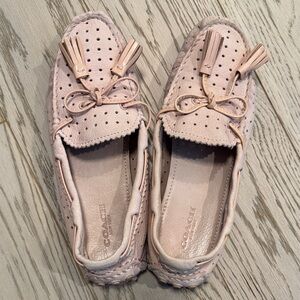 Coach 6.5B Nadia Moccasin Leather Blush Pink Tassels